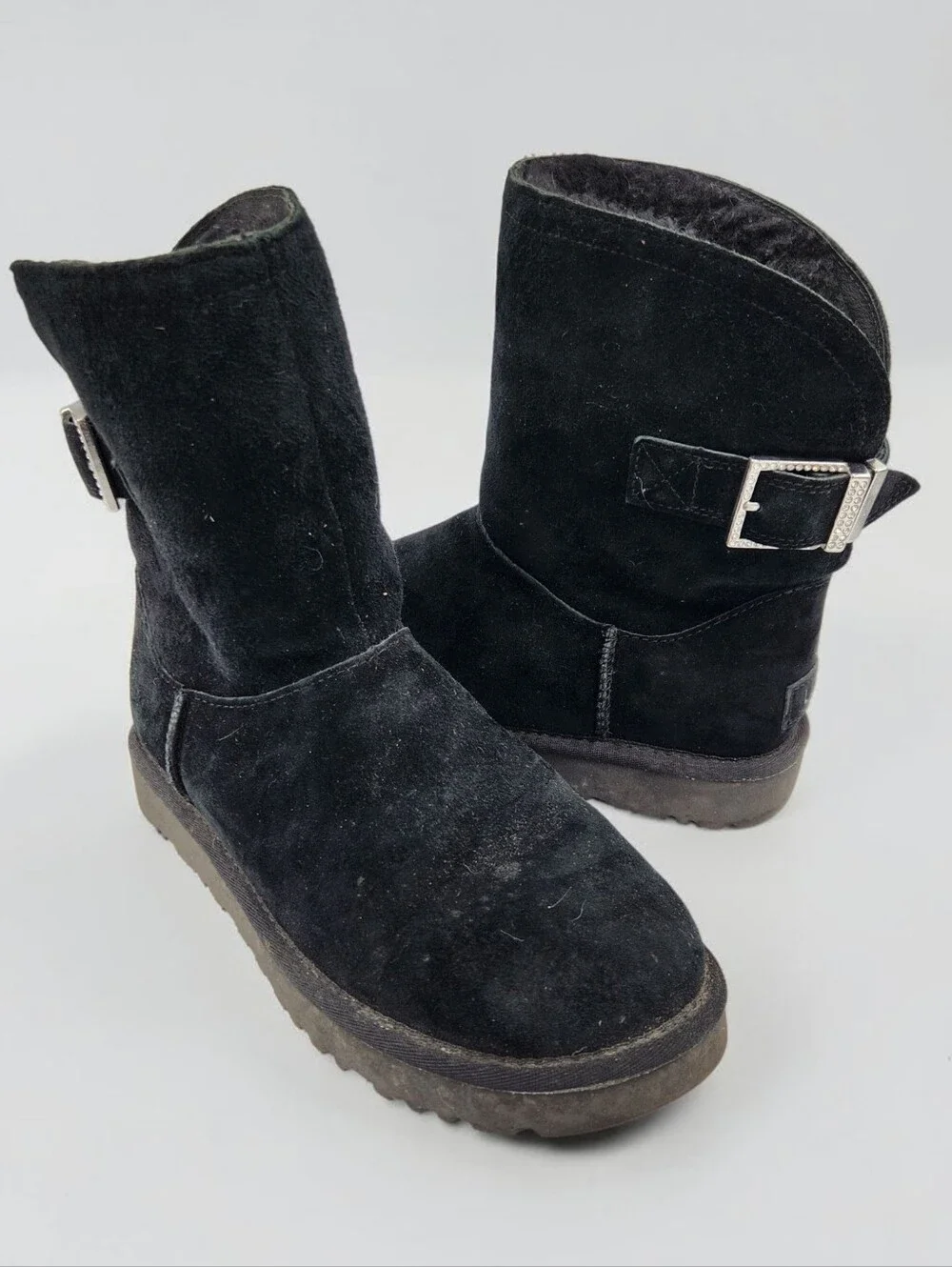 UGG Remora Crystal Bucklet Mid Calf Boot Black Womens 6 Suede Sheepskin Wool